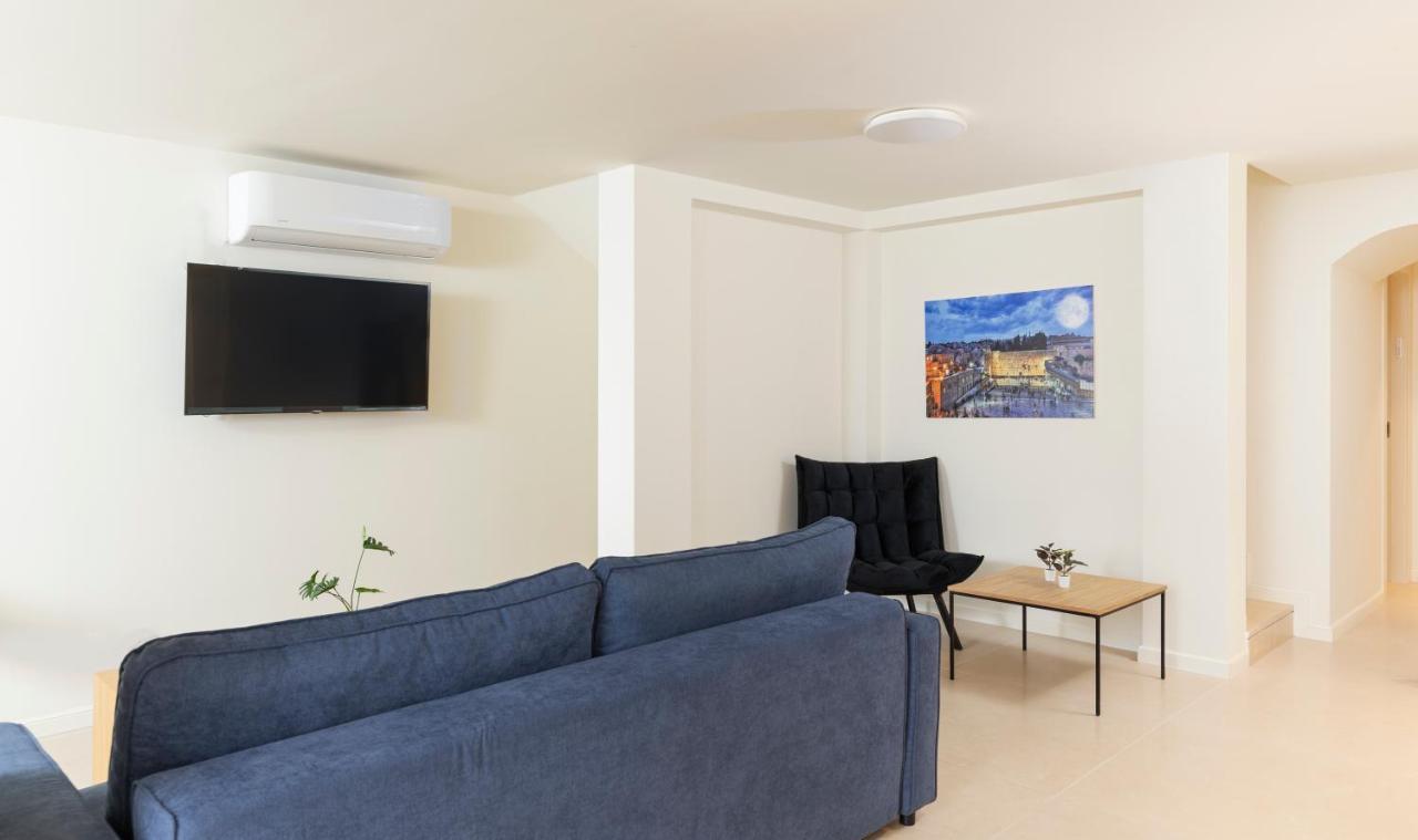 The Pearl Of Nachlaot Apartments 예루살렘 외부 사진