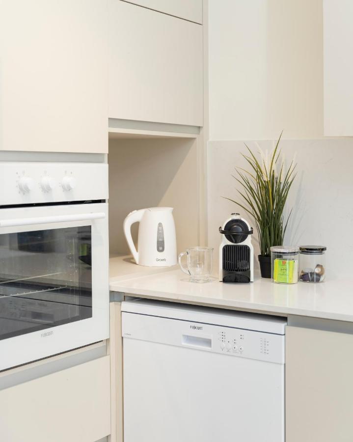 The Pearl Of Nachlaot Apartments 예루살렘 외부 사진